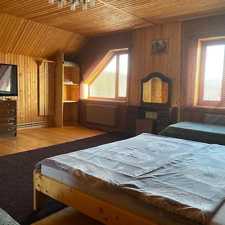 Під Явором Apartment Vorokhta Exterior photo